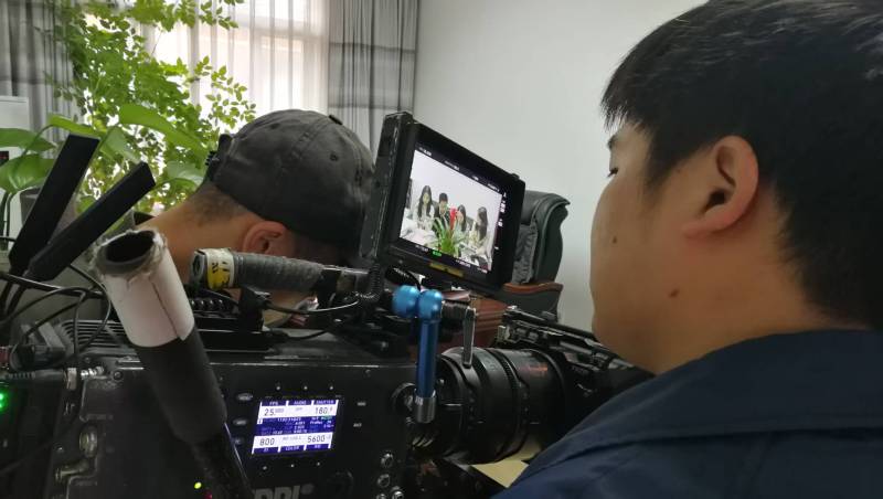 剧本杀式体验：王益区广告片拍摄公司构建沉浸式消费决策路径